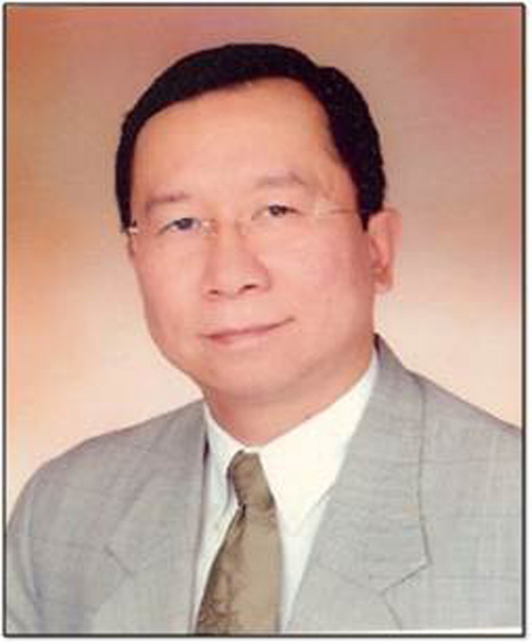 黃治堅.jpg