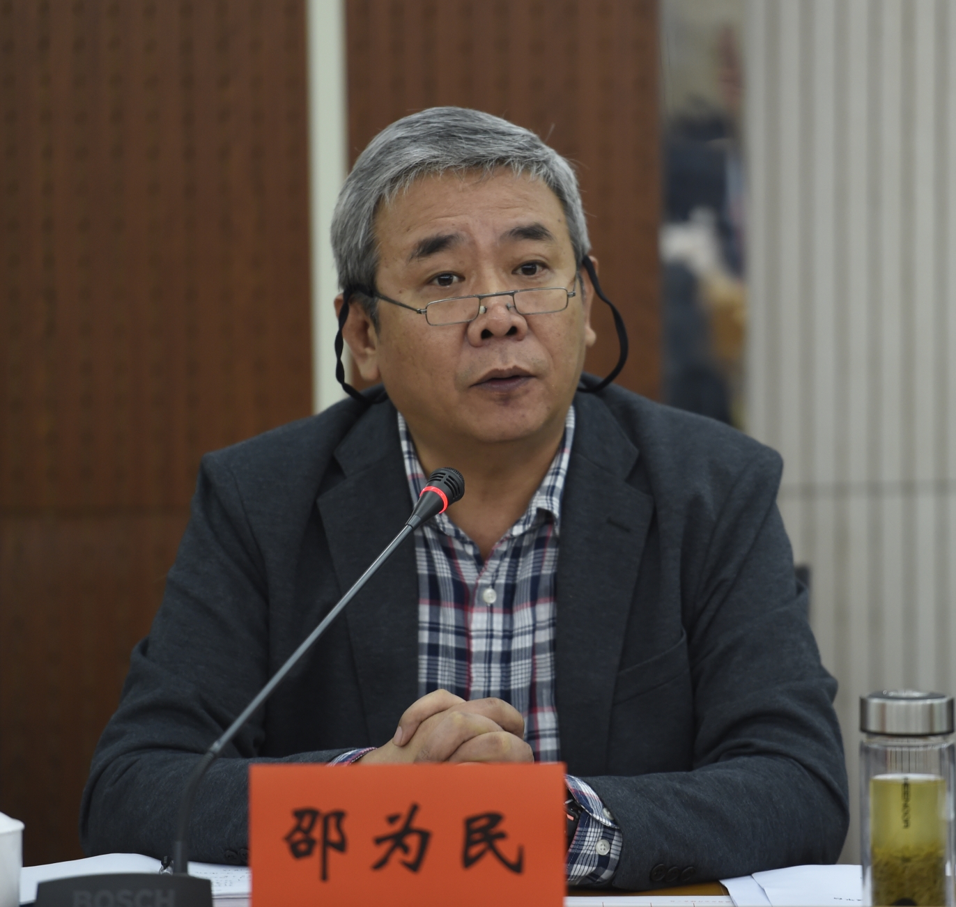 邵為民_看圖王.jpg